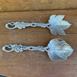 Arthur Court -Set of Vintage Grape Salad Servers